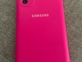 Venta de patio 😁 se vende SAMSUNG S20 FE en buen estado cero golpes y rayones, solo sería equipo y covert, precio 220 negociable, venta de mangas para el sol en 3 dolares el par para mayor info me escriben al DM👍🏾