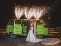 Eso de casarse es candela! #photoshoot #shooting #setlife #pyro #igers #instagood