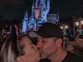 Y así termina nuestro día en el lugar más mágico del mundo #disney #lunacumple2 #luna #birthdaygirl #family #love @jayadkins3 @carabiascristan @lunaadkins3 Desliza para ver más ➡️