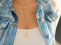 ✨💛༶ ℕ𝕖𝕨༶💛✨ 💫 Hace Algún Tiempito había Sacado Este Dieño de Collarsito, No lo Había vuelto a Elaborar porque No encontraba los Dijes Parecidos pero Volvieron entonces Aproveche y lo tengo de Vuelta 😍💫 •  • ✨Queda Hermoso para Escote Profundo💛 • • 🌼Manejamos Ventas al X Mayor y al Detal, Más Información al WhatsApp 3168158500 📱 • >> Desliza para Ver más Detalles➡️ • >>𝑴𝒂𝒕𝒆𝒓𝒊𝒂𝒍: Cover Gold, Excelente Calidad. • • >>RECOMENDACIÓN : 🚫Evita dormir y Bañarte con los Accesorios, NO Apliques Perfumes y Cremas sobre ellos, Después de cada Uso Limpialos con un Paño seco y Guardarlos de Manera Individual para Evitar el Rose entre ellos y que se Enrreden y puedan Romperse🚫.  • • >>🌟𝘛𝘶𝘴 𝘈𝘤𝘤𝘦𝘴𝘰𝘳𝘪𝘰𝘴 𝘋𝘶𝘳𝘢𝘯 𝘦𝘯 𝘭𝘢 𝘔𝘪𝘴𝘮𝘢 𝘗𝘳𝘰𝘱𝘰𝘳𝘤𝘪𝘰𝘯 𝘢𝘭 𝘊𝘶𝘪𝘥𝘢𝘥𝘰 𝘲𝘶𝘦 𝘛𝘦𝘯𝘨𝘢𝘴 𝘤𝘰𝘯 𝘦𝘭𝘭𝘰𝘴⭐ • • 𝘎𝘳𝘢𝘤𝘪𝘢𝘴 𝘱𝘰𝘳 𝘓𝘭𝘦𝘨𝘢𝘳 𝘏𝘢𝘴𝘵𝘢 𝘈𝘲𝘶𝘪✨Recuerda: • • 𝑻𝑶𝑫𝑶 𝑬𝑴𝑷𝑹𝑬𝑵𝑫𝑰𝑴𝑰𝑬𝑵𝑻𝑶 𝑷𝑬𝑸𝑼𝑬Ñ𝑶 𝑺𝑬 𝑯𝑨𝑪𝑬 𝑮𝑹𝑨𝑵𝑫𝑬 𝑪𝑶𝑵 𝑻𝑼 𝑨𝑷𝑶𝒀𝑶🌻🙏🏻 • • >>Recuerda que con tu Like👍🏻, Comentando👌🏻, Compartiendo🙌🏻 o Guardando🤞🏻Nuestro Post También nos Apoyas❤ • • • • #covergold #tejidos #tobilleras #Hechoamano #accesorios #exclusividad #excelentecalidad #setdetopos #unicodiseños #diseñosqueenamoran #orogolfield #maxiaretes #maxiaretestejidos #pulserastejidas #fantasiafina #earcuff #ojoturco  ----------------------------------------------------------------------------- 🛵𝑫𝒐𝒎𝒊𝒄𝒊𝒍𝒊𝒐𝒔 𝒆𝒏 𝒍𝒂 𝑪𝒖𝒊𝒅𝒂𝒅 𝒅𝒆 𝑷𝒂𝒍𝒎𝒊𝒓𝒂 🌴 📦 𝑬𝒏𝒗í𝒐𝒔 𝑵𝒂𝒄𝒊𝒐𝒏𝒂𝒍𝒆𝒔 📲 𝑷𝒆𝒅𝒊𝒅𝒐𝒔 𝒂𝒍 𝑾𝒉𝒂𝒕𝒔𝒂𝒑𝒑 ③①⑥⑧①⑤⑧⑤⓪⓪✨✨ ❤❤❤❤❤𝓤𝓷 𝓐𝓶𝓸𝓻 𝓪 𝓟𝓻𝓲𝓶𝓮𝓻𝓪 𝓥𝓲𝓼𝓽𝓪❤❤❤❤❤