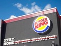 Como ya es costumbre las cadenas de comida rápida nos dan clases de marketing y nos inspiran a adaptarnos a los nuevos tiempos.  #fastfood #QuedateEnCasa #burgerking #mcdonalds #covid19 #cuarentena #creatividad #marketing