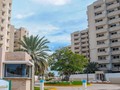 Apartamento Lago Country lll ✨42.000 con financiamiento ✨36.000 de contado . 75 m2 🛏 2 🛁 2 🚙 2 . Pisos de porcelanato Sala - comedor Lavandería . Yanireth Sánchez 📲+58 414-6388235 Asesora RE/MAX MILLENIUM - #asesor #remax #casa #edificio #apartamento #casa #edificio #maracaibo #venezuela #chile #ecuador #peru #inversion #inversores #inversionistas #rioacha #venezolanosencolombia #venezolanosenperu #venezolanosenusa #venezolanosenchile #casasdelujo #townhouse #miami #florida #inmuebles #remaxmillenium #remaxworlwide #realstate #hablamosconresultados