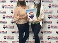 Iniciando la semana con la mejor actitud ✨ Cerrando negocios junto a mi compañera @marialuengo.remax 💫 ¡Hablamos con resultados! . #lunes #iniciodesemana #realstate #remax #remaxmillenium