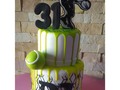Celebrando la vida para un fanático del tenis 🎾  #tenniscake  #tortadetennis #fondantcake  #cabimas  #instacake  #celebracion  #hechoamano