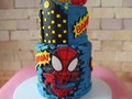 Para celebrar sus 5 añitos el consentido Santiago escogió a su súper héroe favorito Spiderman 🕷 #spidermancake #tortadelhombrearaña #spiderman #marvel #fondantcake  #cabimas  #instacake  #hechoconamor  #hechoamano  #meencantó