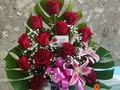Lirios y rosas  Somos tu centro de Inolvidables Momentos 💚  Personaliza tus  💐Flores  🎈Globos 🍓Frutas 🍴Catering  📝 Eventos Y mucho más  Servicio A Domicilio📞 60204987  Somos @artenglobospanama Y @floresdelalmapanama  #floresdelalmapanamá  #floresdelalmapanama #festivos #Panamá #panamáoeste #Artenglobospanama  #Artenglobospanamá #flowerarrangement #babyshower  #15años #quinceaños #happybirthday #anniversary  #fathersday #diadelamadre #amor #mothersday #anniversary #love  #sanvalentín #díadelpadre #bodas #wedding