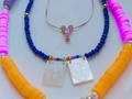 ( no veas las última foto) Encantada con esta nueva tendencia llena de colores y con distintos materiales en un solo collar  ESTE MIX ESTA 😍 #bisuteria  #yisdesings_  #lecheria  #ptolacruz  #barcelona