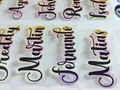 Nombres para personalizar copas listos ❤️ también se van a EEUU 😍  #nombres #copas #rotular #vinil #navidad #detalles