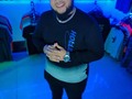 Ser Padre es uno de los retos más grandes que cualquier hombre puede enfrentar.  Ser papá es una tarea diaria, lucha constante por ser mejor.  no hay una competencia por ser mejor de otro, sino ser mejor que uno mismo de ayer.   no es ser el mejor padre del mundo, es intentar ser el mejor para nuestros hijos.  defectos tendremos muchísimos y seguramente nuestros hijos lo criticaran, pero estar presente en su vida es lo más valioso que podemos dar.   Feliz día del padre a cada hombre esforzado que a pesar de todas las circunstancias han seguido allí.   Pdta; Estoy mono con estos regalos que me estoy disfrutando 🫣😁  Gracias @rebecadesalazar y @evolution___shoes 🫣🤗