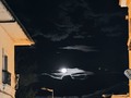 Aprende de la luna que aunque esté sola nunca deja de brillar....