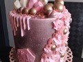 😍😍 Buttercream Cakes! Una torta inspirada en un modelo de @cakesandcopty una artista que admiró Muchísimo 😊💖