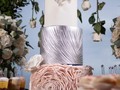 Cake de Boda 😍😍   Las bodas son un momento tan especial en la vida de las parejas. 💛. Que todo ese día debe ser perfecto y mágico...  Decoración @decorental