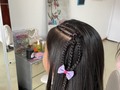 Consentimos Princesas con peinados delicados y actuales para que destaque dentro de su grupo. 💕🥰