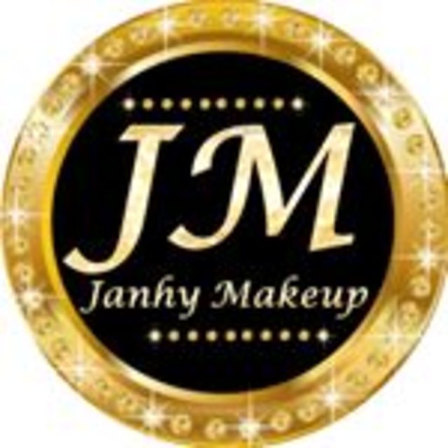 jahnymakeup